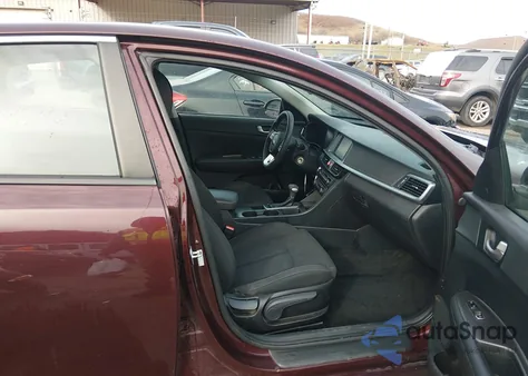 2019 Kia Optima Lx z USA, uszkodzony, nr VIN 5XXGT4L38KG354627